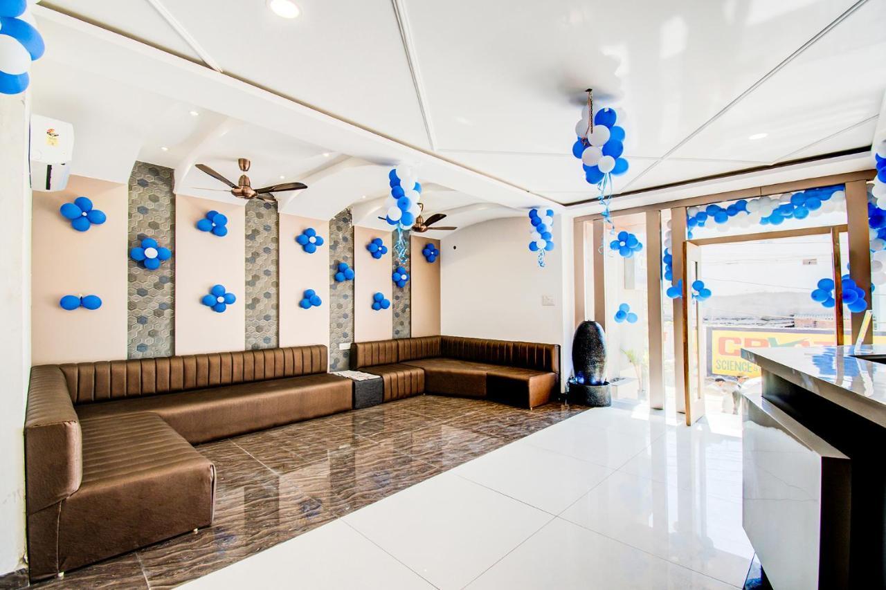 Fabhotel Prime Om Epic Vijay Nagar Indore Zewnętrze zdjęcie